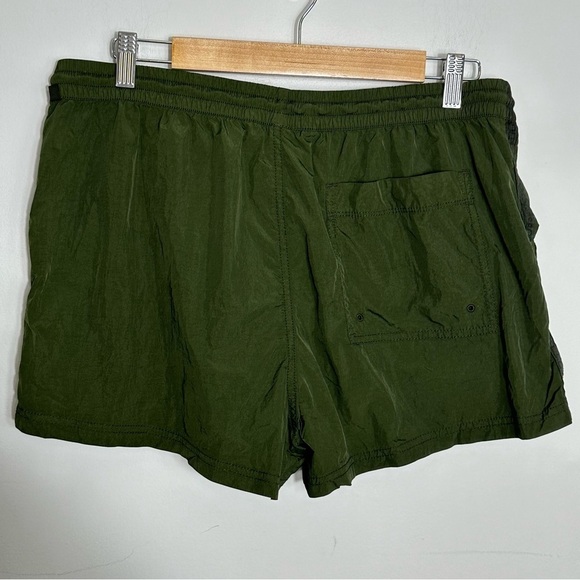 Athleta Expedition Active Hiking Shorts, Size 8, Dark Green - Picture 2 of 5